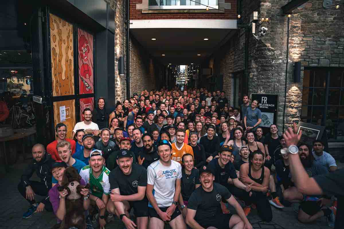 Left Handed Giant Run Club posing for a group photo